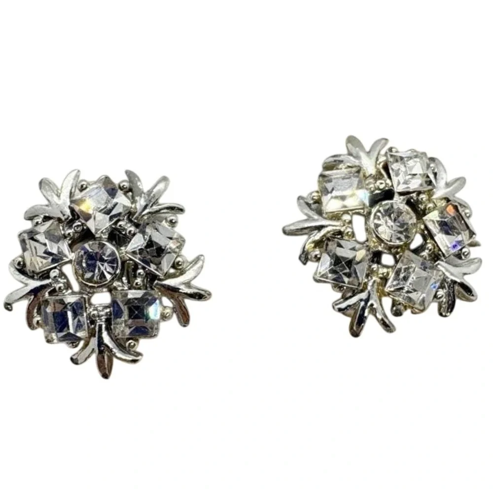 Vintage Snowflake Clear Rhinestone Silver Tone Screw Back‎ Earrings 1960s Retro